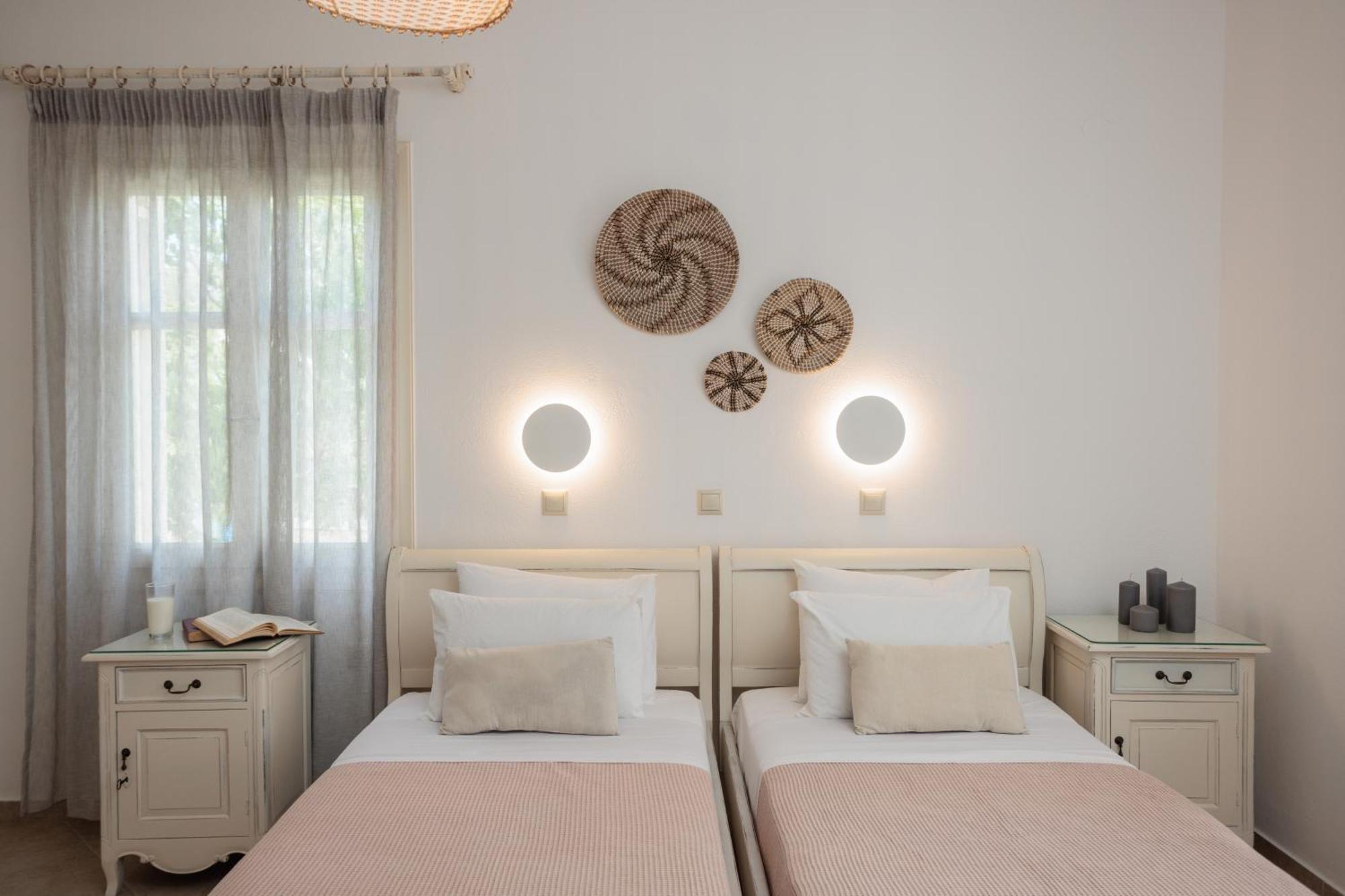 Maria'S Rooms & Studios Agia Anna  外观 照片